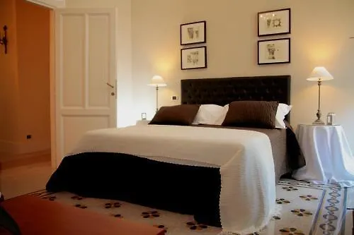 Residenza Mazzini Bed & Breakfast 4*