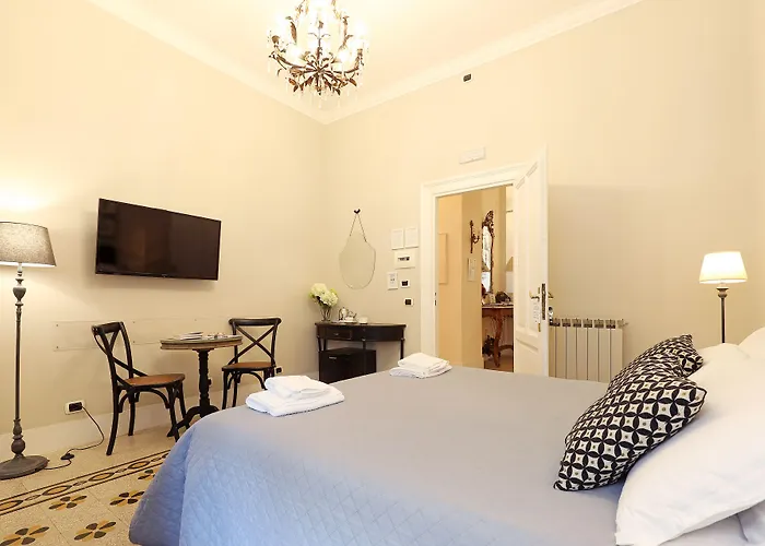 Residenza Mazzini Bed & Breakfast 4*